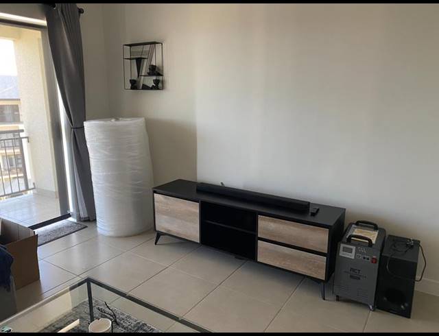 1 BEDROOM PROPERTY TO RENT IN RICHWOOD